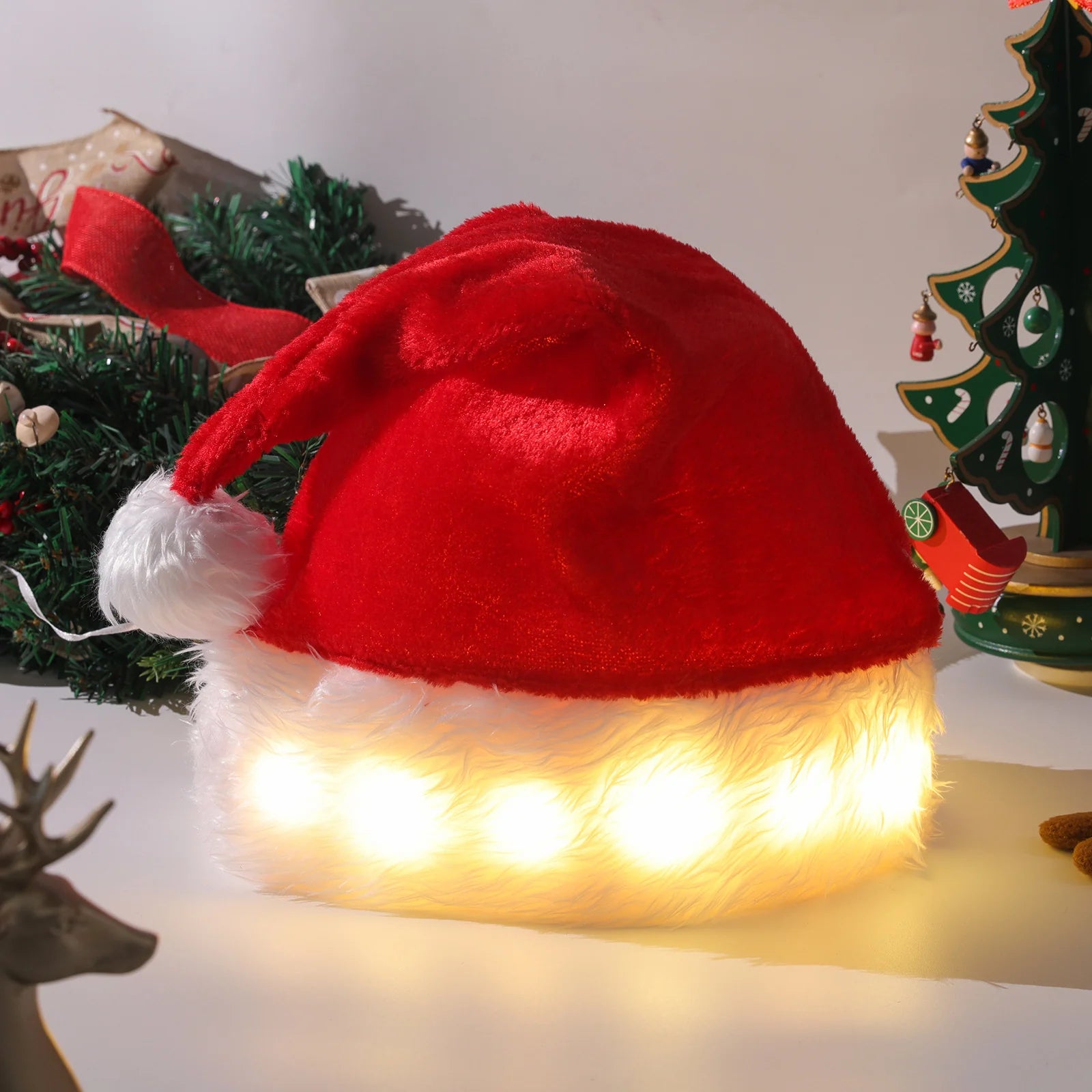 Get Ready to Shine This Christmas with Our LED Luminous Santa Hat - Perfect for Kids and Adults!